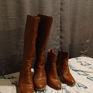 Elegant Tan Heeled Boots for Women